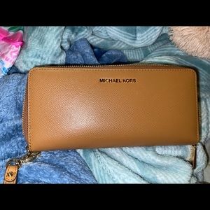 michael kors wallet
